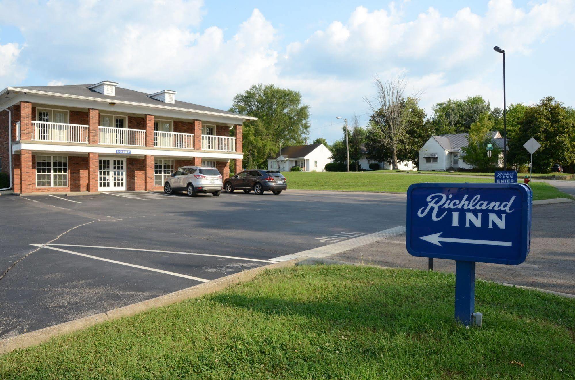 Richland Inn - Lewisburg エクステリア 写真